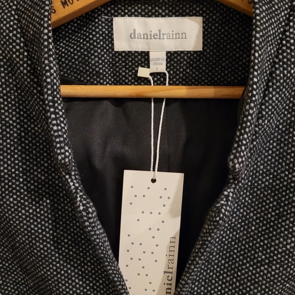 Daniel Rainn Blazer - Picture 3 of 5